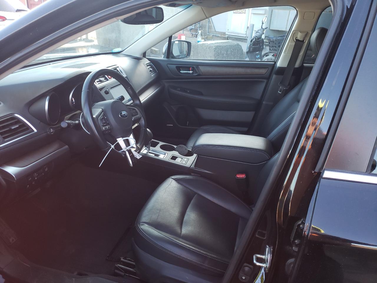 2015 Subaru Outback - Image 7