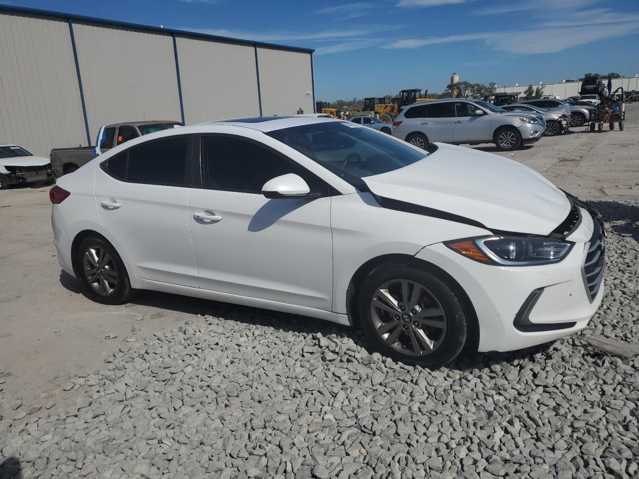 2018 Hyundai Elantra - Image 4