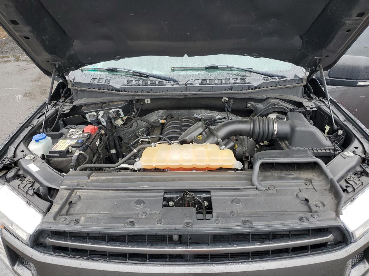 2018 Ford F-150 - Image 12