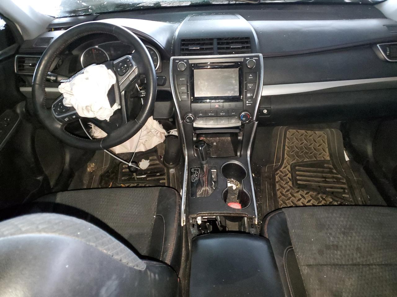 2015 Toyota Camry - Image 8