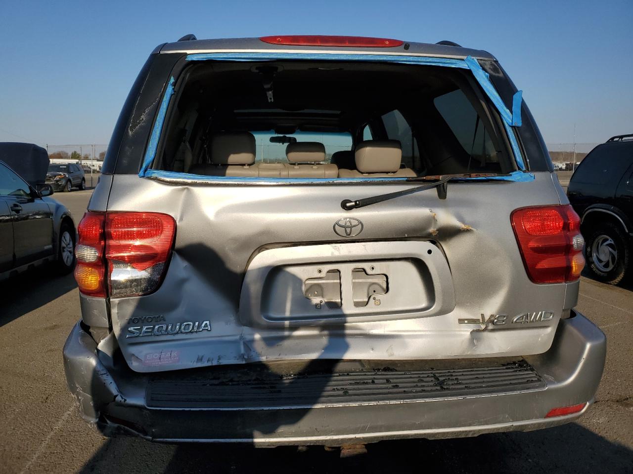 2003 Toyota Sequoia - Image 6