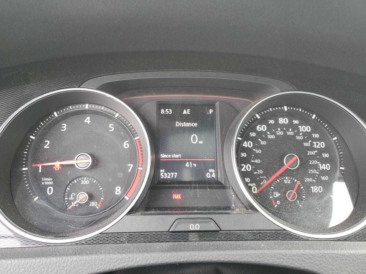 2017 Volkswagen GTI - Image 9