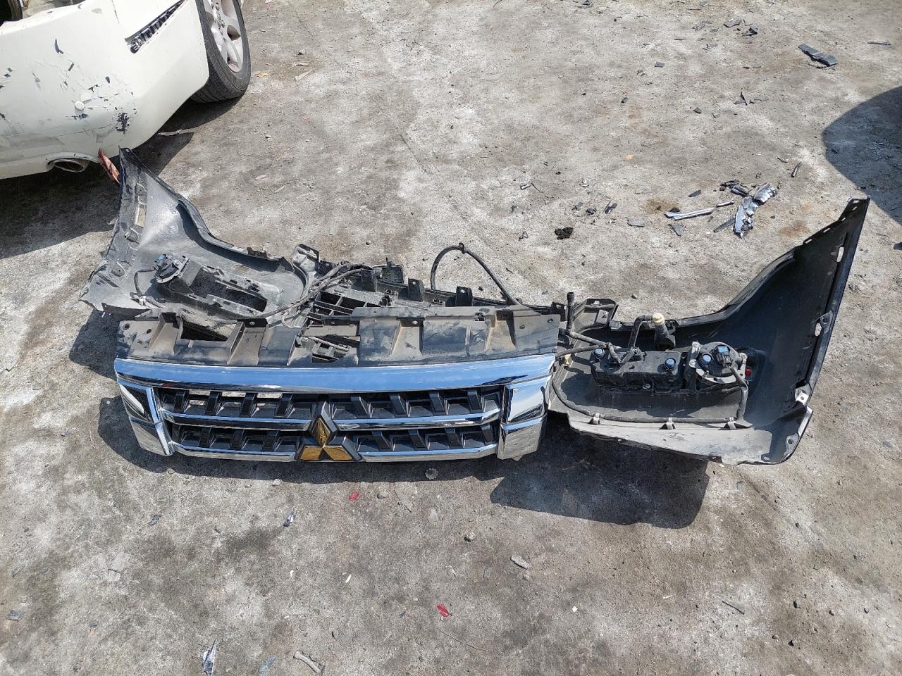 JE4NR62R6KJ709464 - 2019 Mitsubishi PAJERO - #47504685