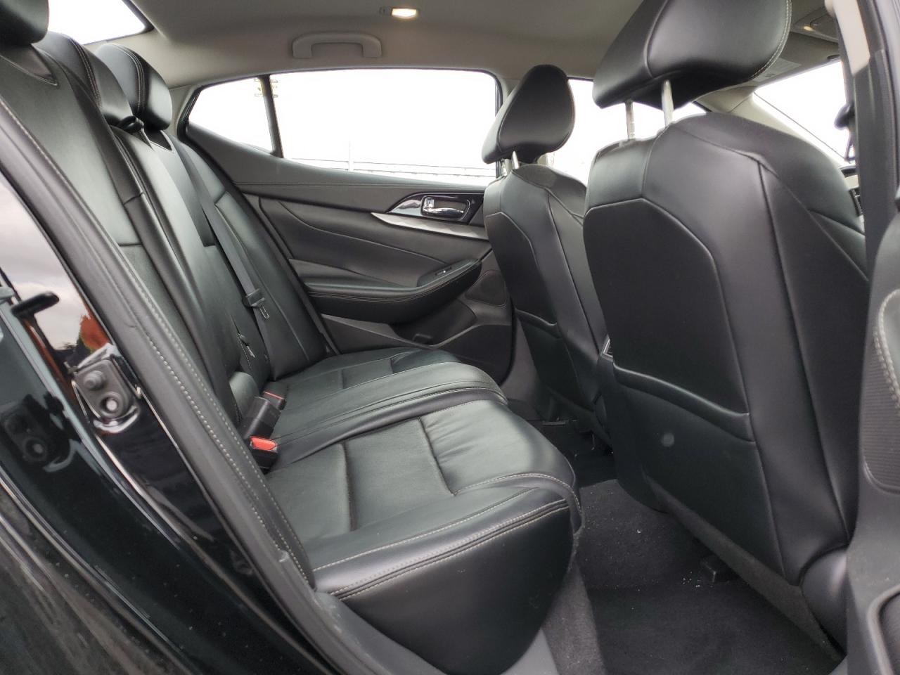 2021 Nissan Maxima - Image 10