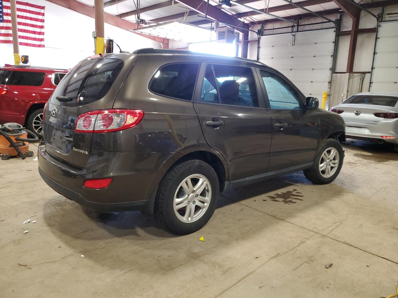 2011 Hyundai Santa Fe - Image 3