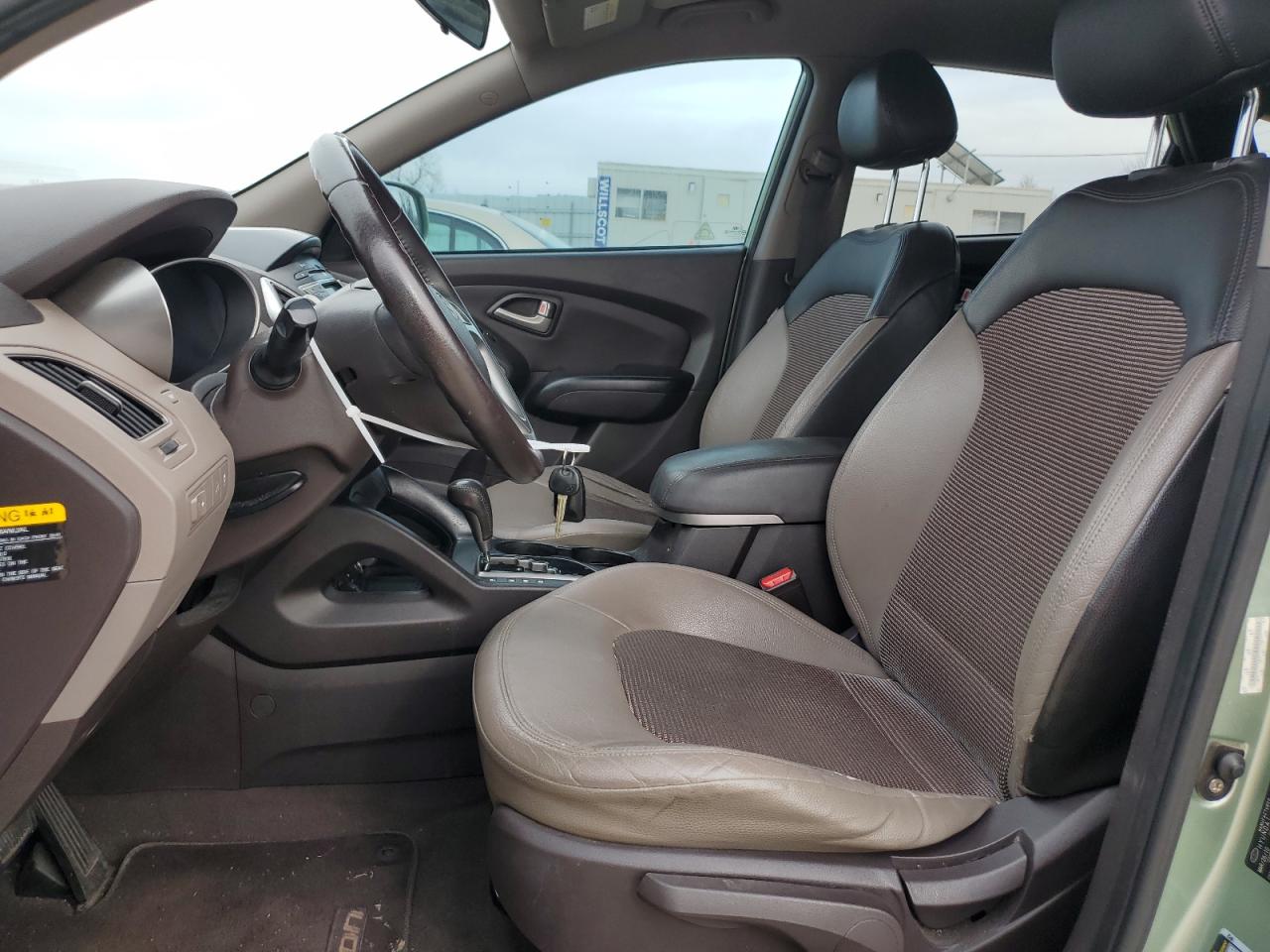 2010 Hyundai Tucson - Image 7