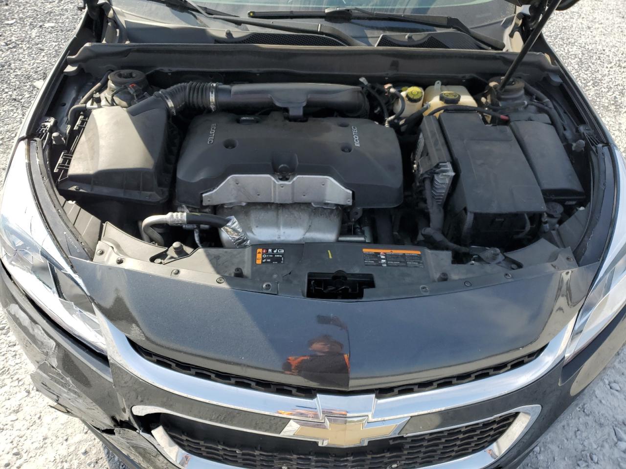 2015 Chevrolet Malibu - Image 13