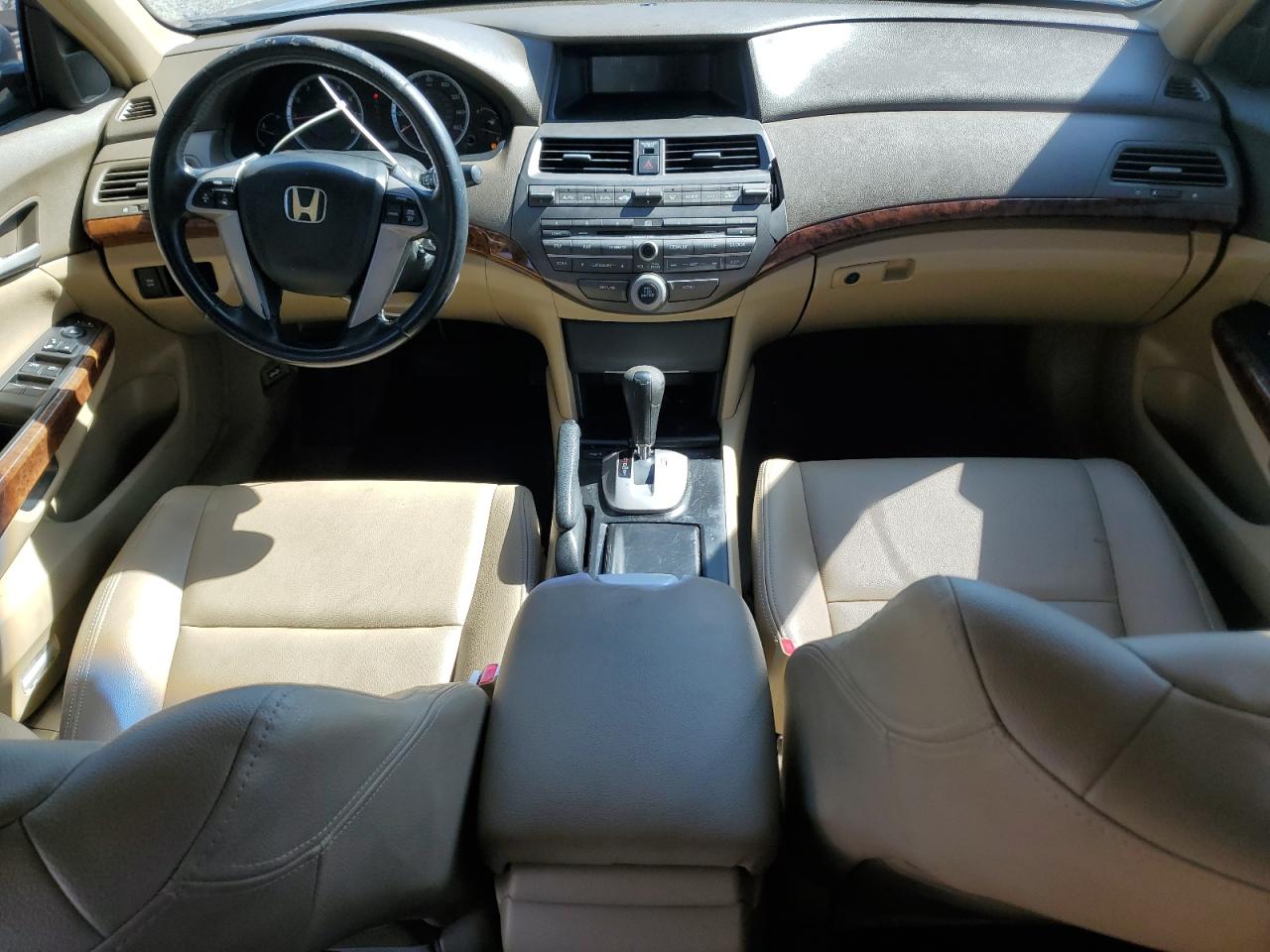 2008 Honda Accord - Image 8