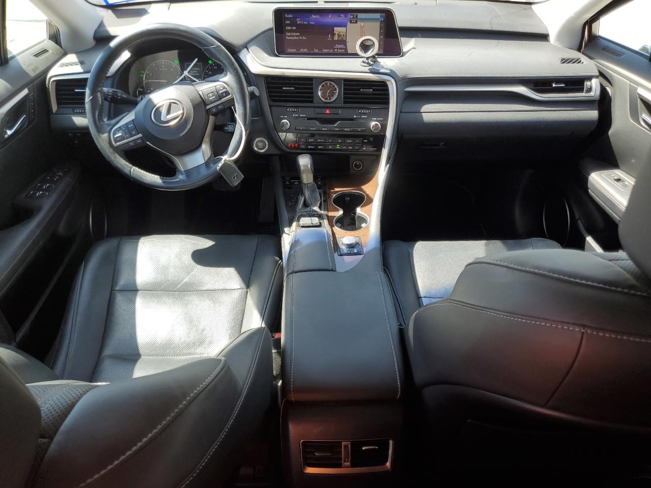 2017 Lexus RX - Image 8