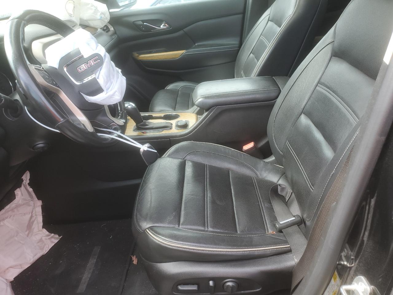 2017 GMC Acadia - Image 7