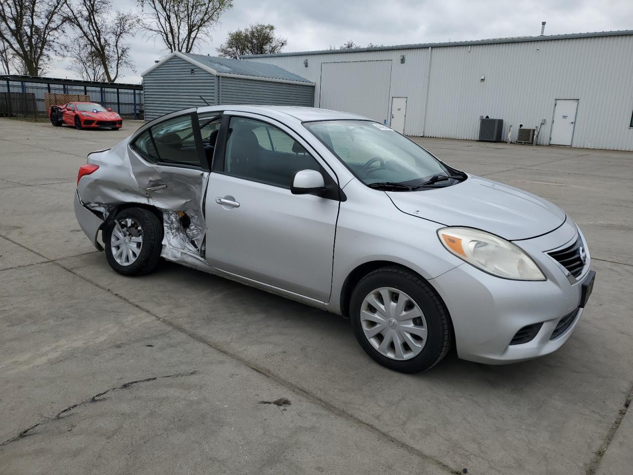 2012 Nissan Versa - Image 4