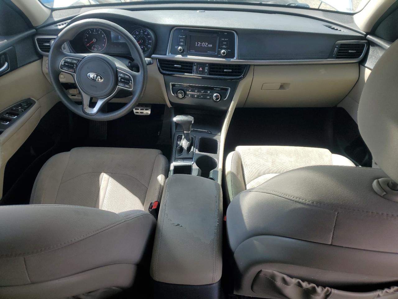 2016 Kia Optima - Image 8