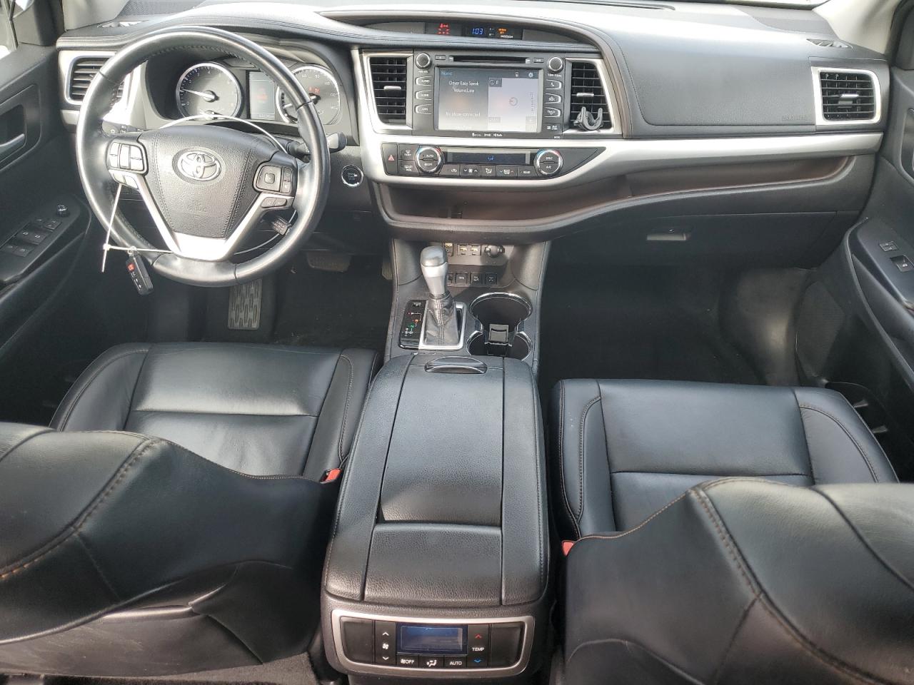 2019 Toyota Highlander - Image 8