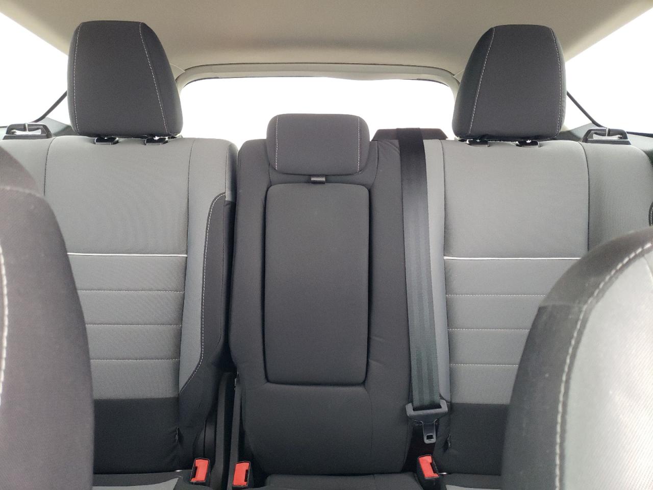 2015 Ford Escape - Image 10