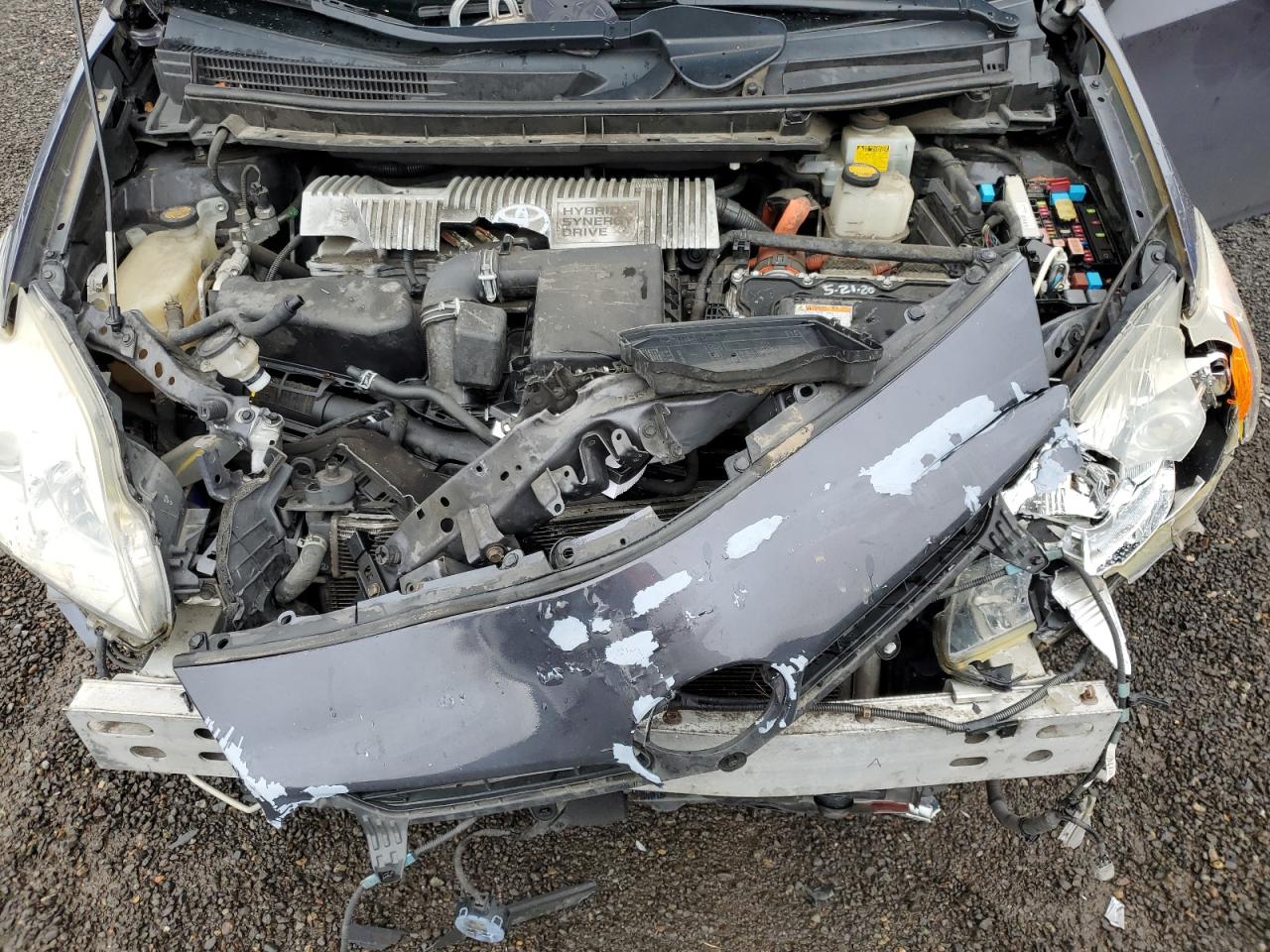 2014 Toyota Prius - Image 13