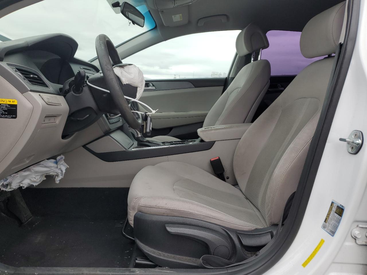 2017 Hyundai Sonata - Image 7