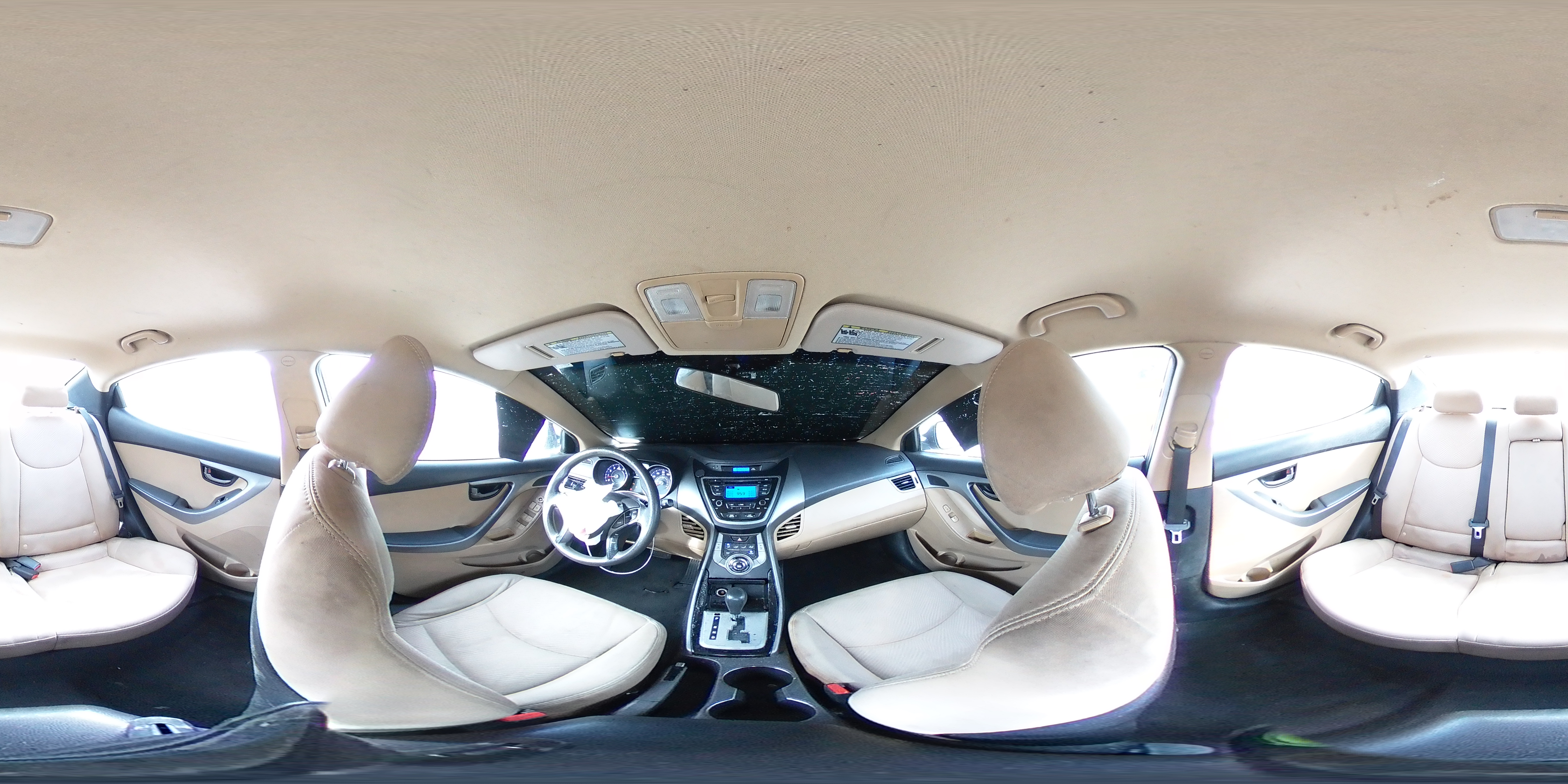 2013 Hyundai Elantra - Image 13