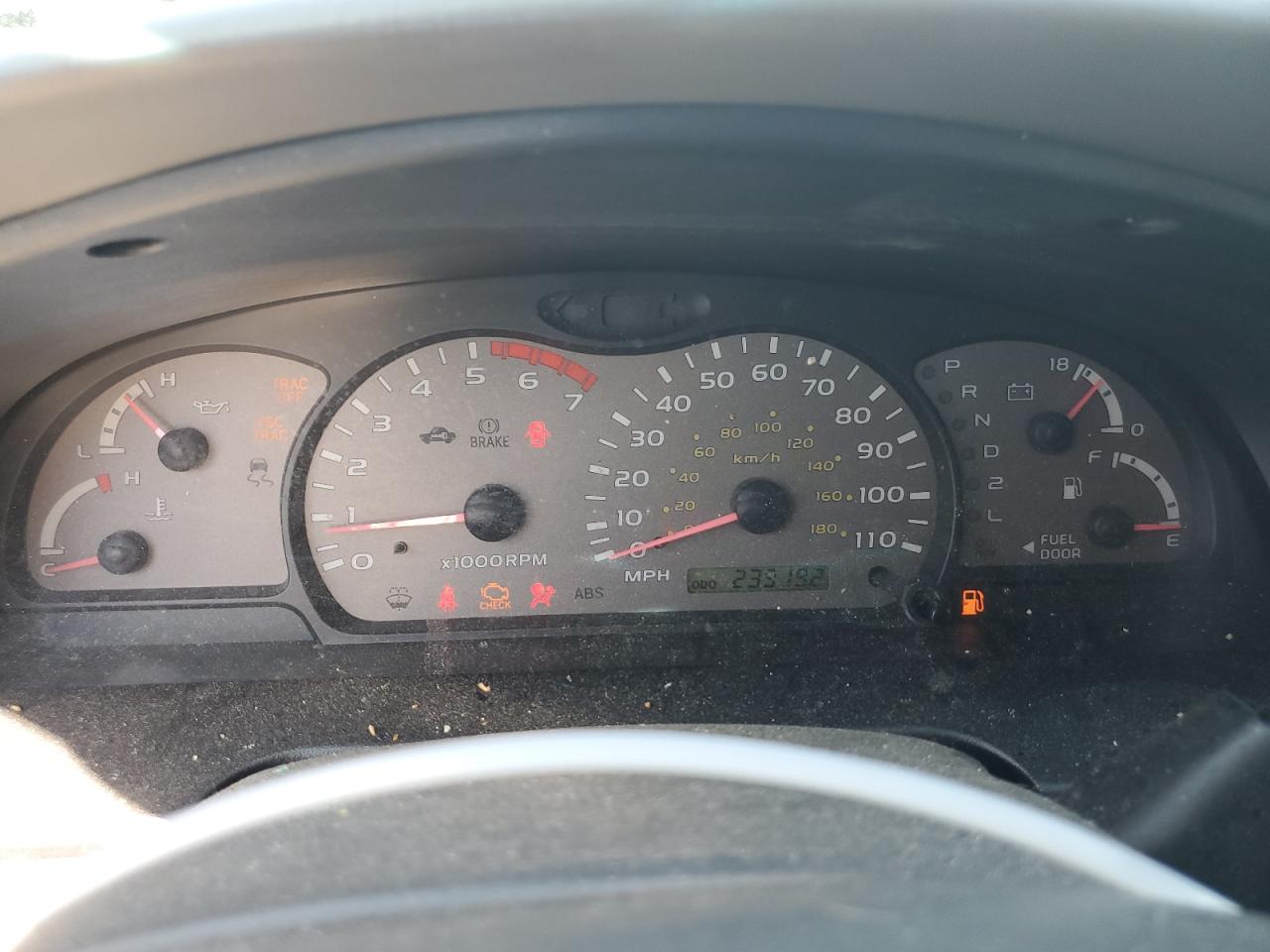 2004 Toyota Sequoia Sr5 VIN: 5TDZT34A94S235406 Lot: 81604014