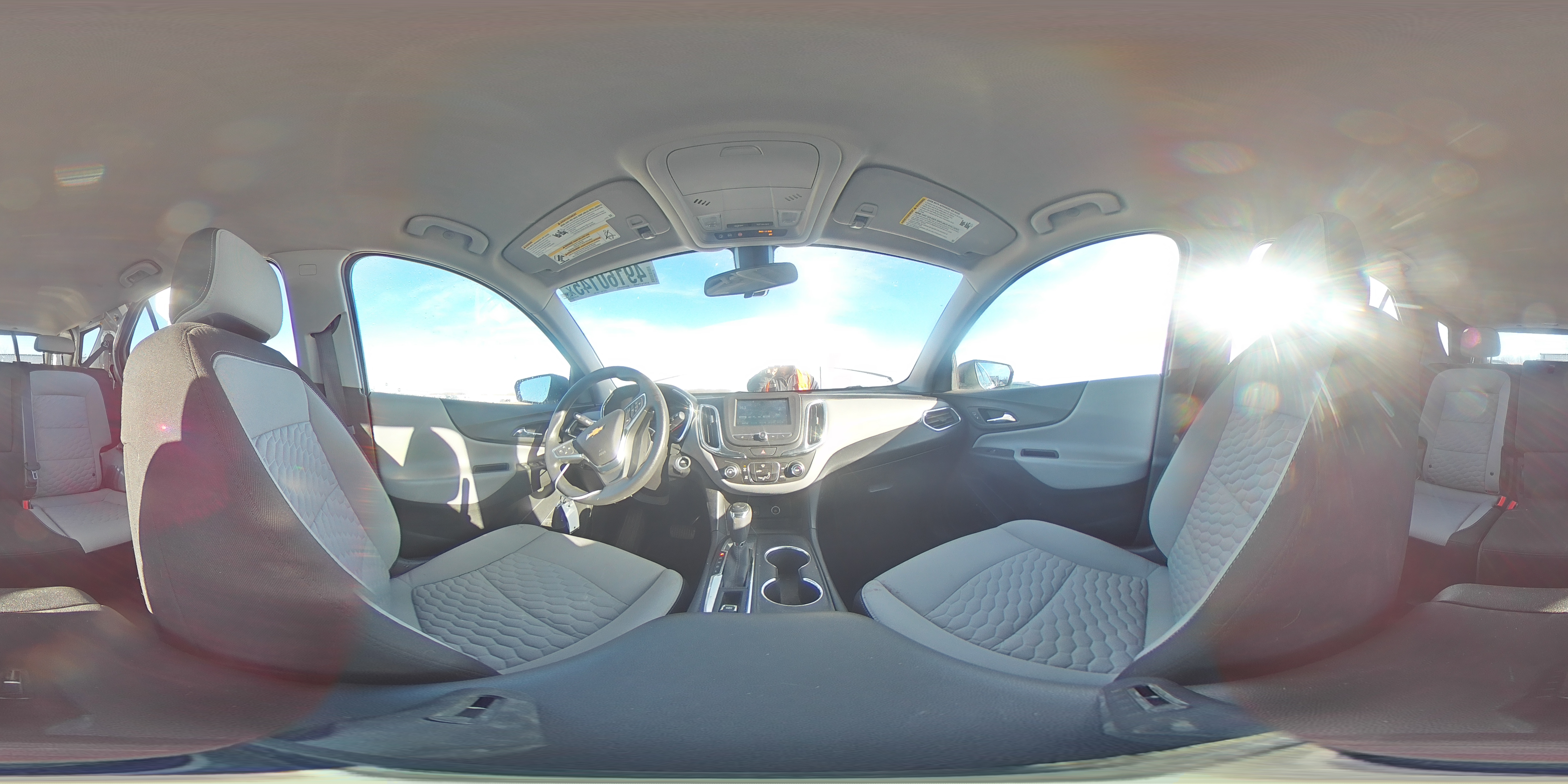 2018 Chevrolet Equinox - Image 16