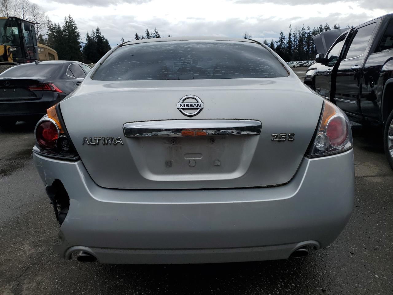 2010 Nissan Altima - Image 6