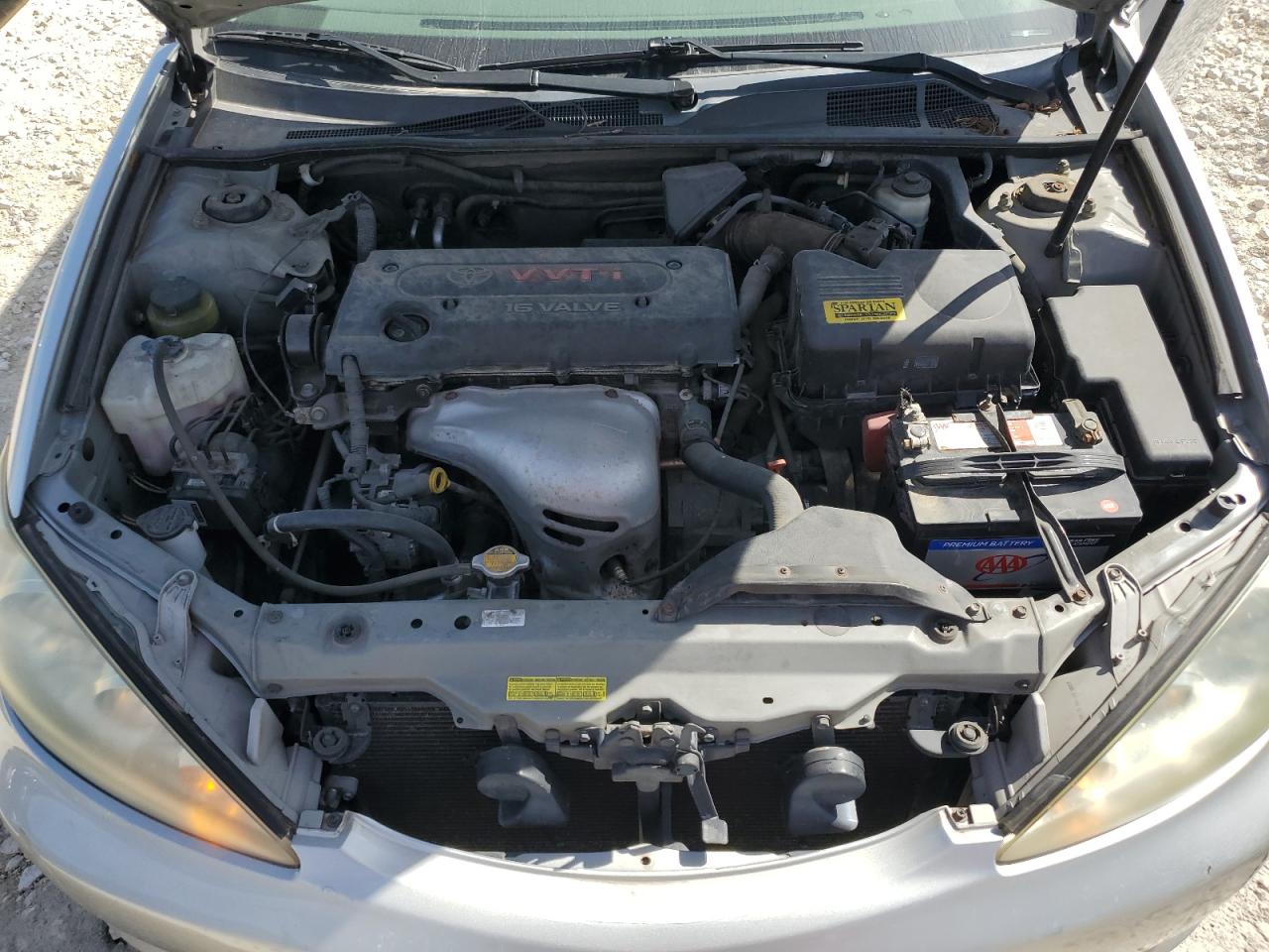 2005 Toyota Camry - Image 11