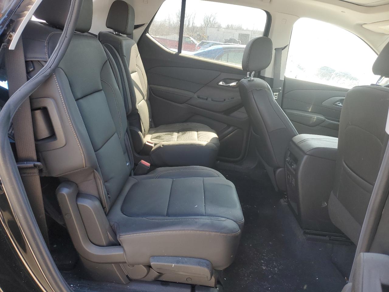2021 Chevrolet Traverse - Image 10