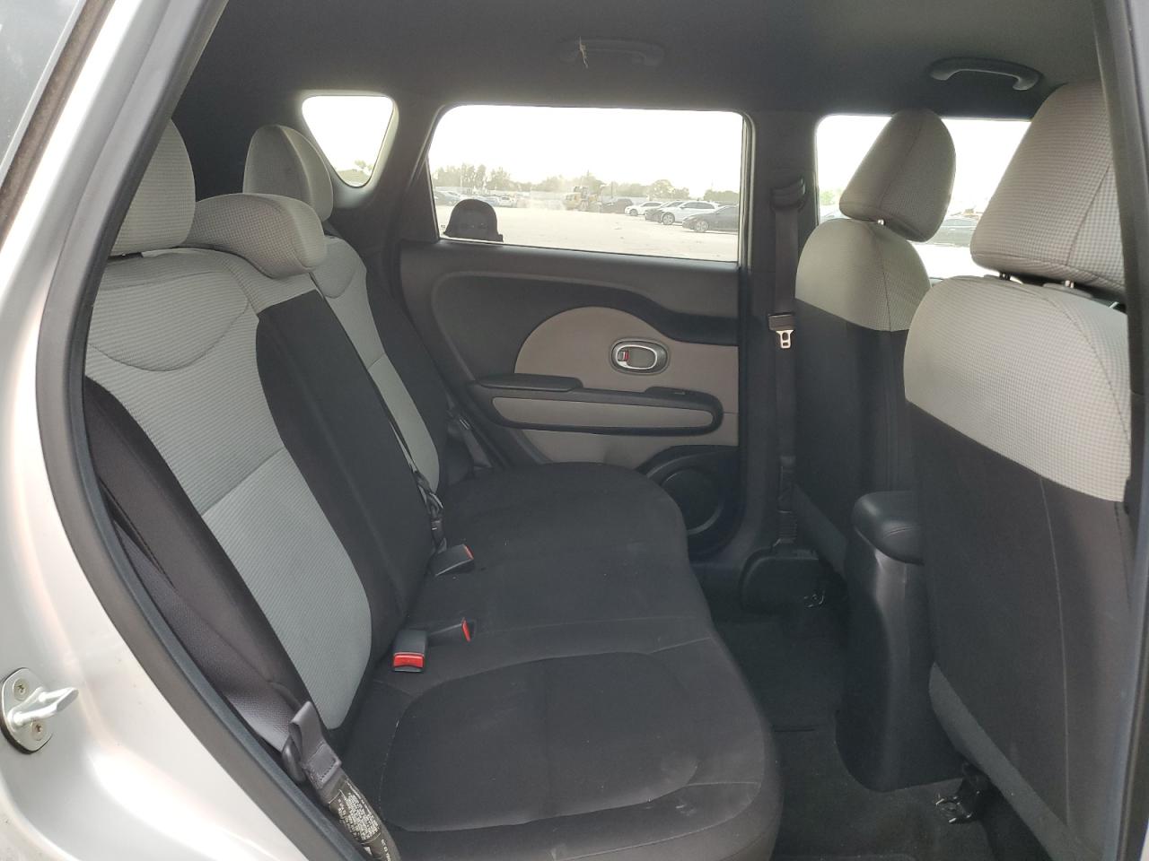 2017 Kia Soul - Image 10