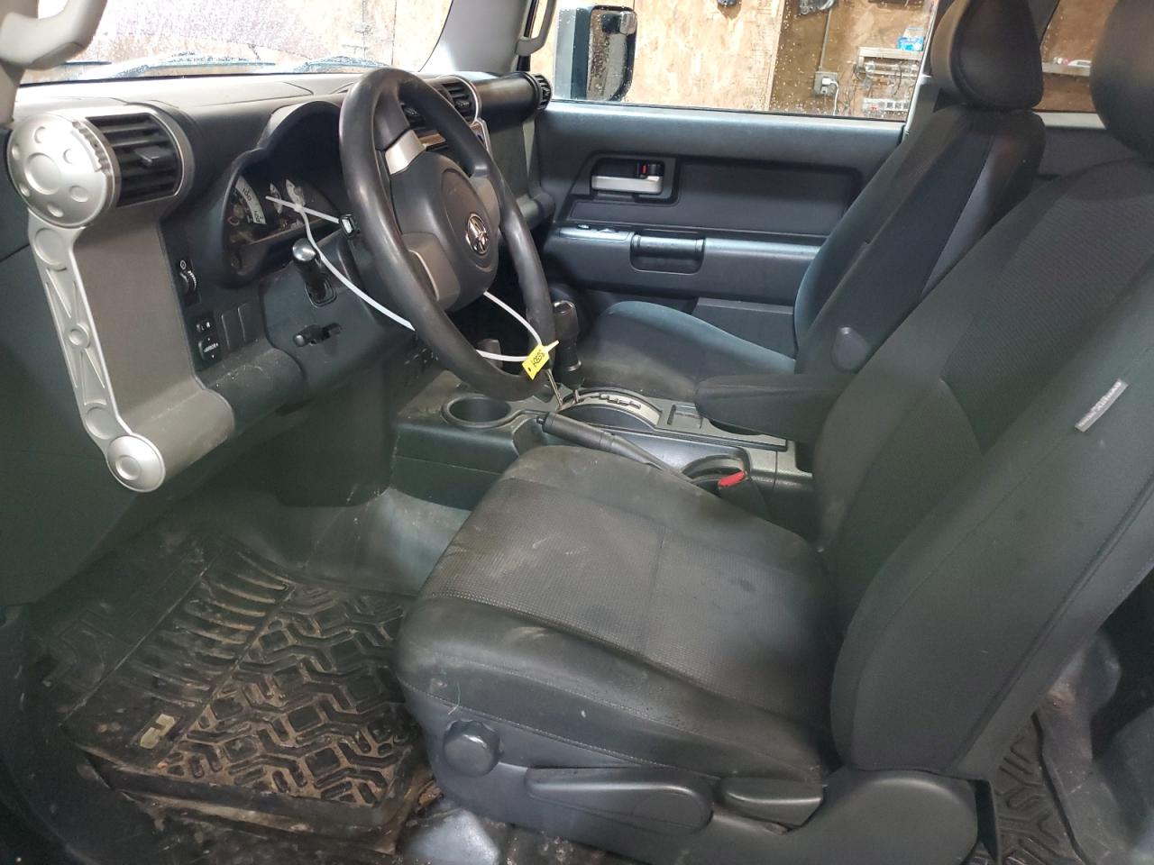 2007 Toyota FJ Cruiser - Image 7