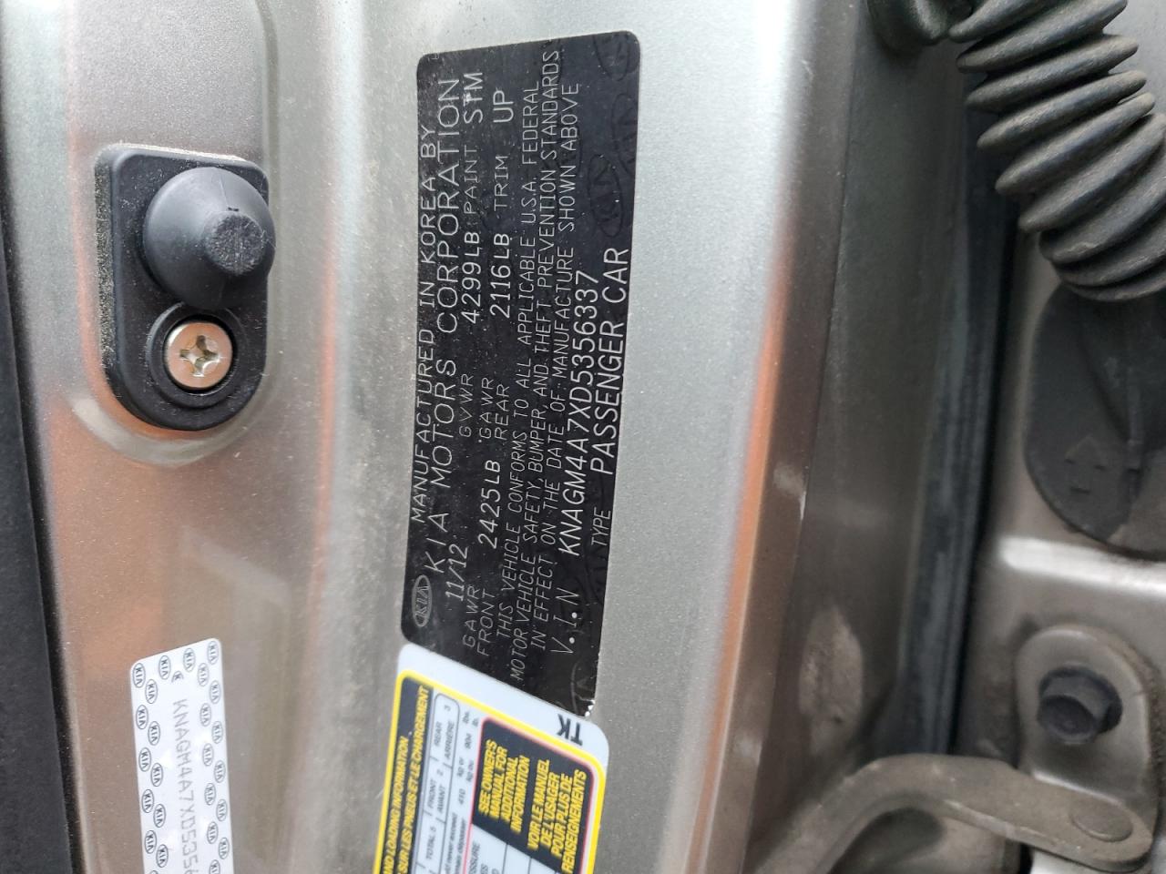2013 Kia Optima - Image 12