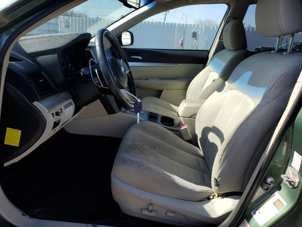 2011 Subaru Outback - Image 7