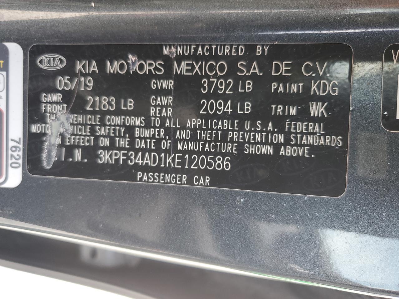 2019 Kia Forte - Image 12