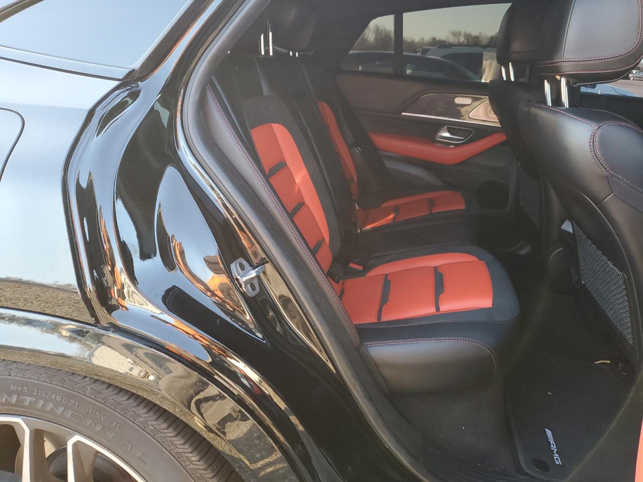 2024 Mercedes-Benz GLE - Image 11
