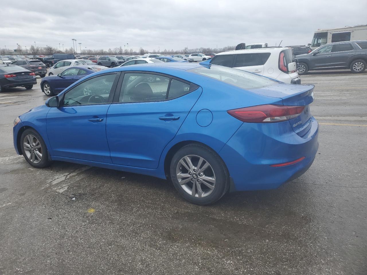 2017 Hyundai Elantra - Image 2