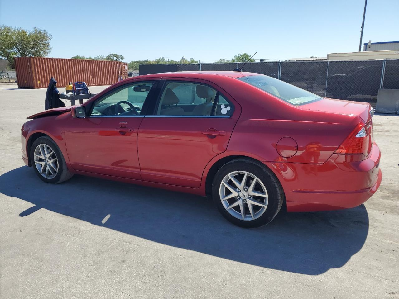 2011 Ford Fusion - Image 2
