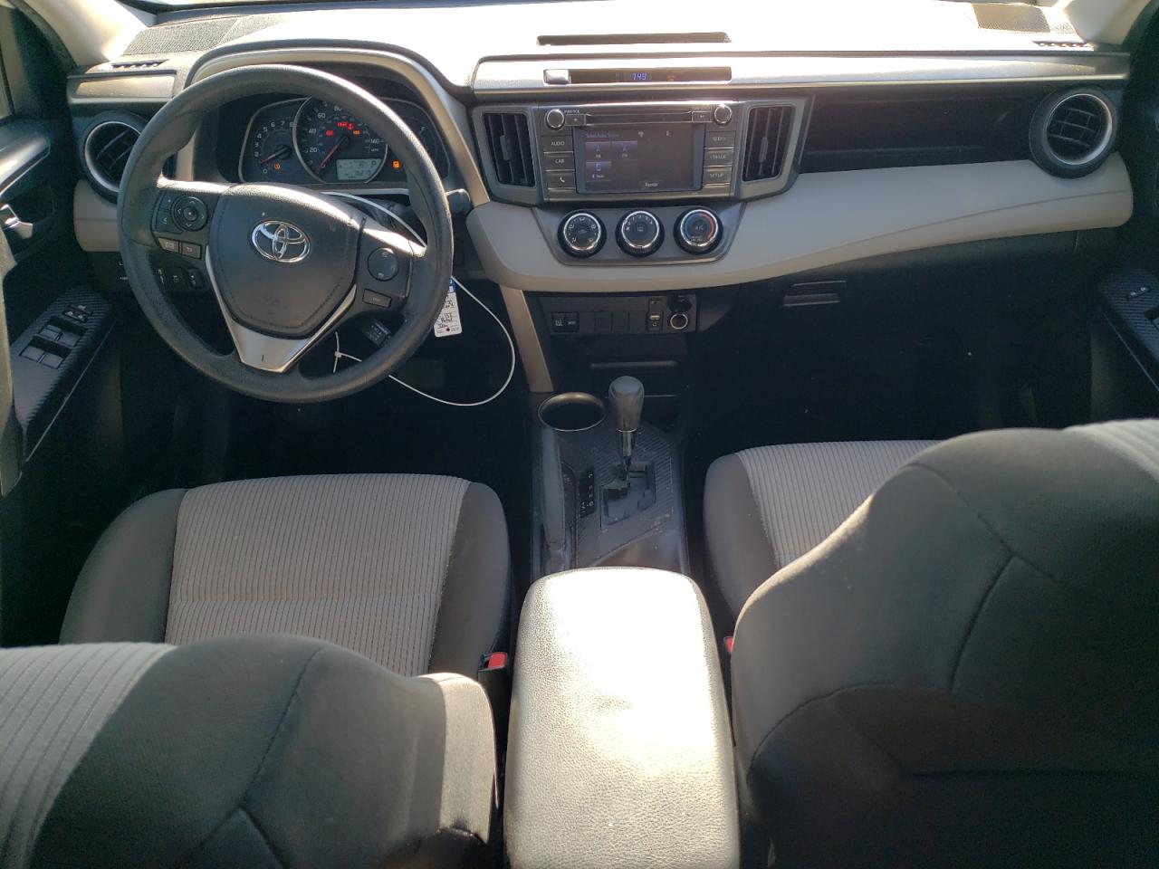 2014 Toyota RAV 4 - Image 8