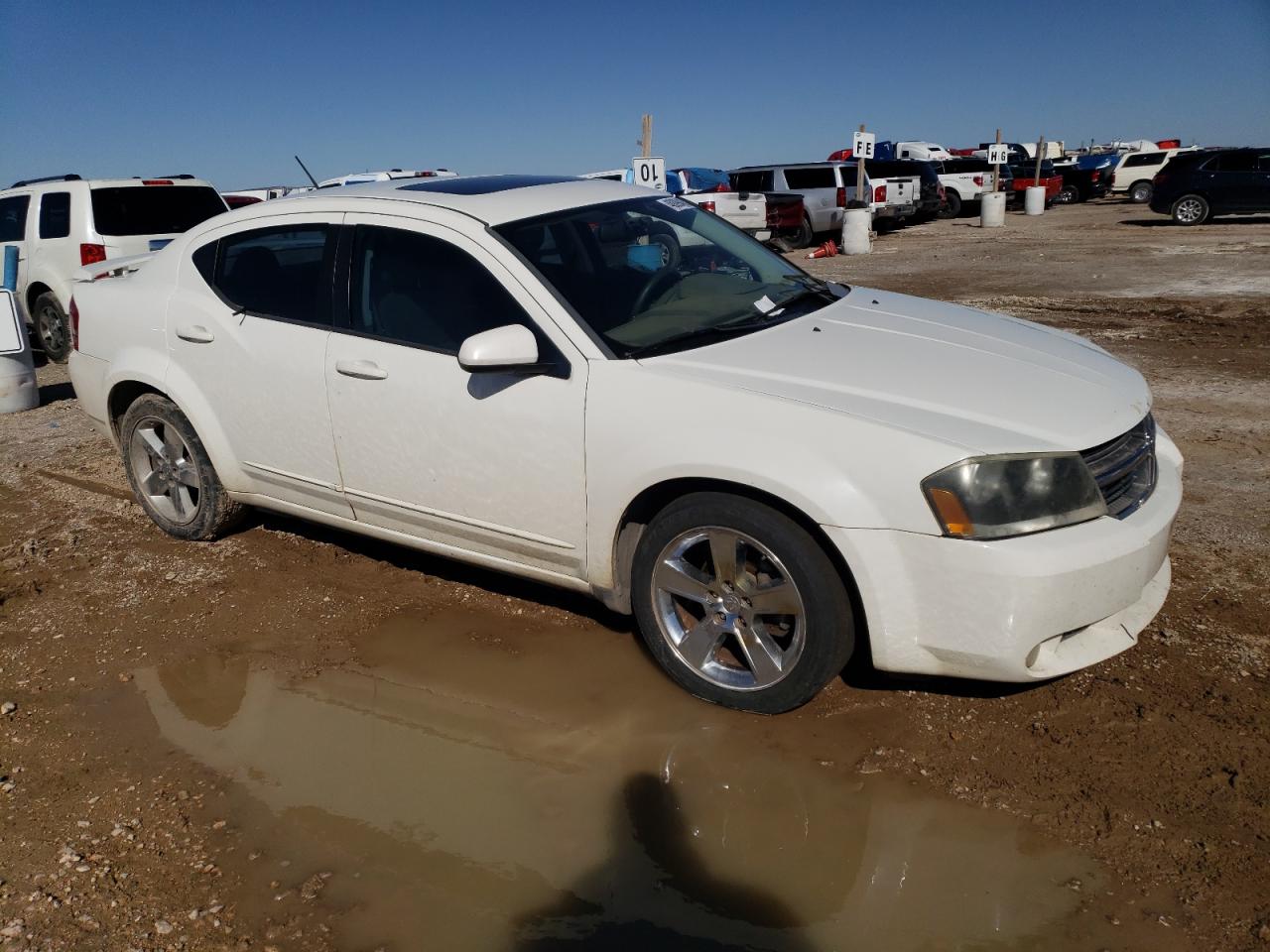 2008 Dodge Avenger - Image 4