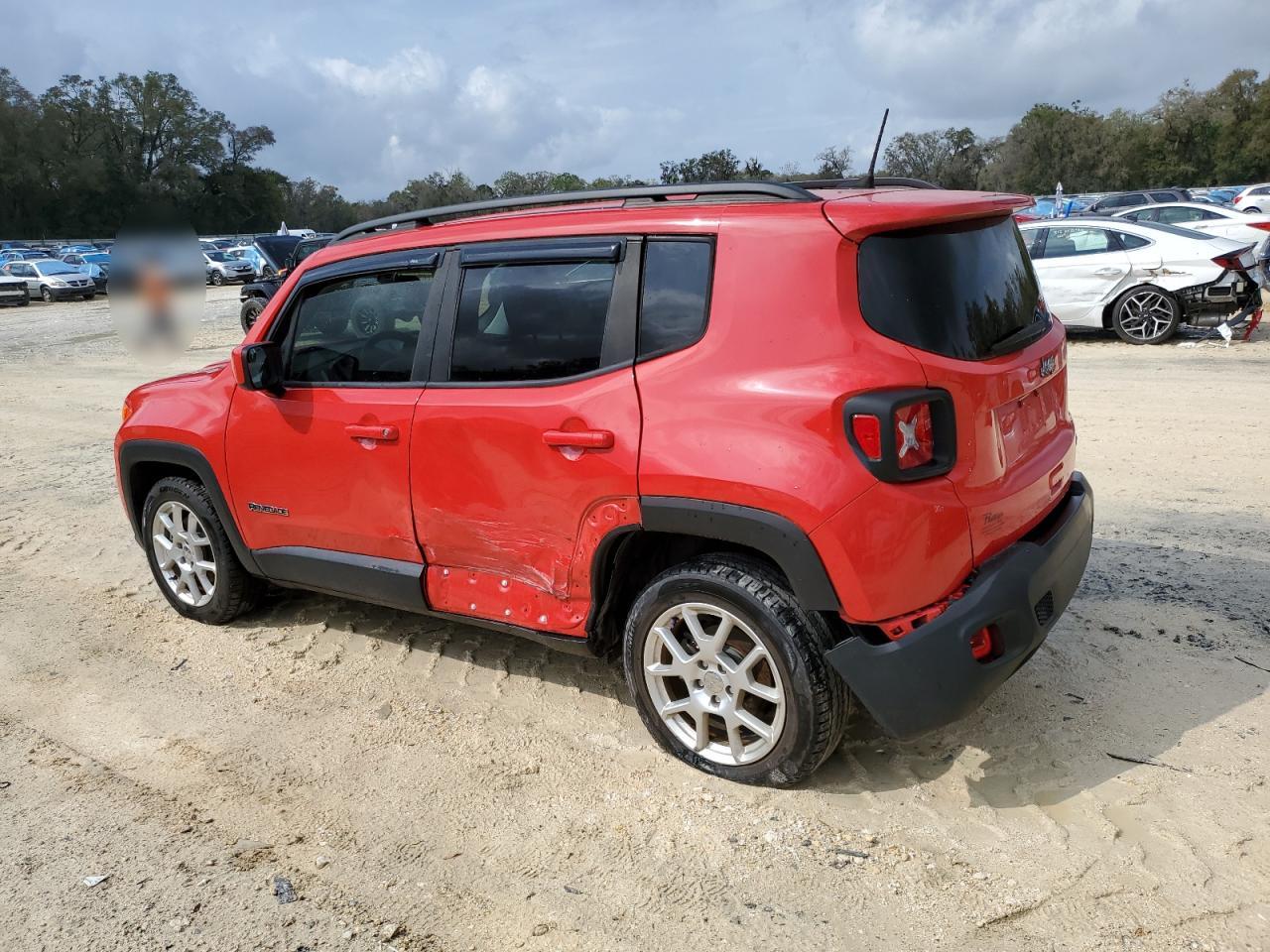 2019 Jeep Renegade - Image 2