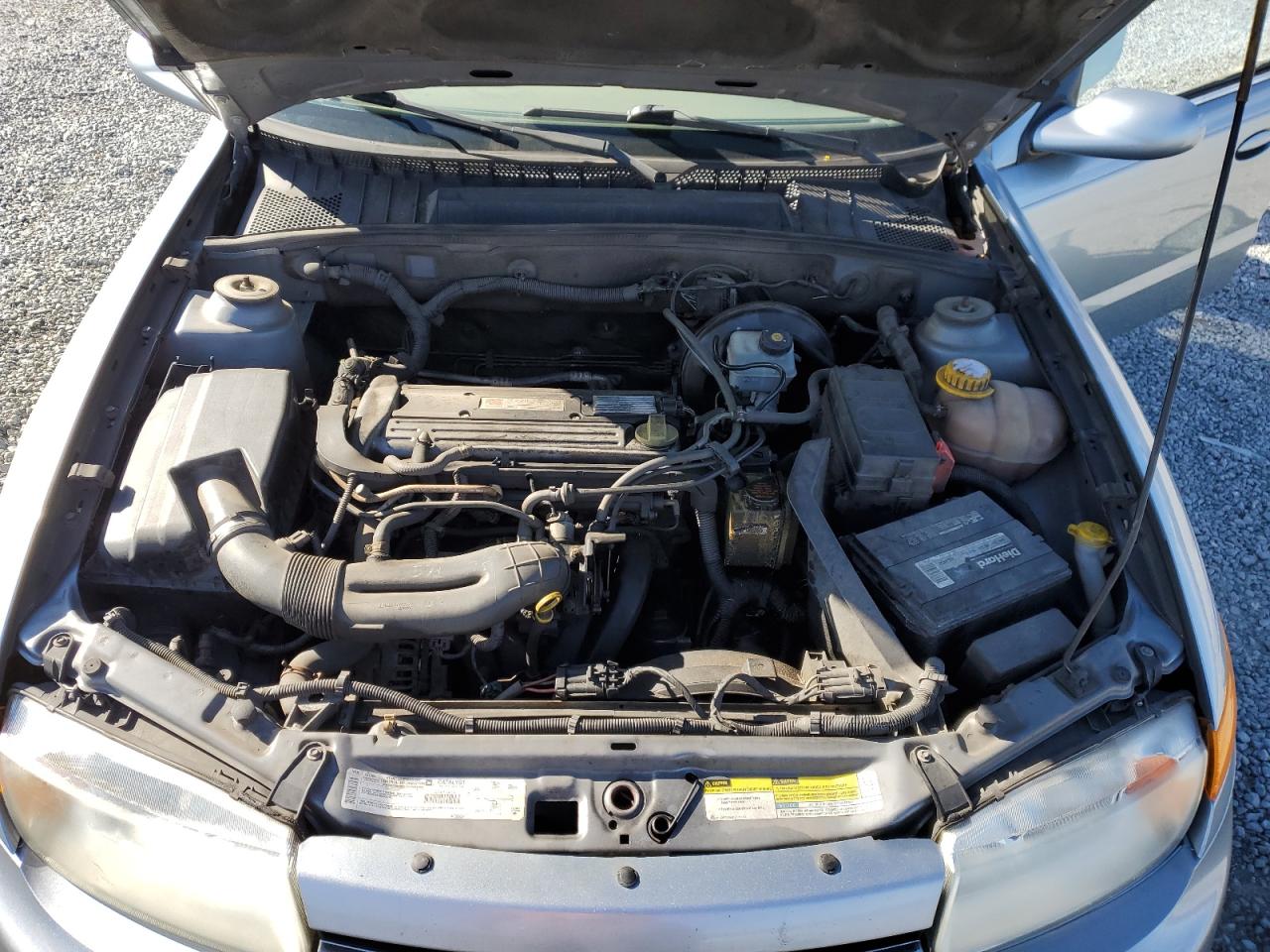 2001 Saturn LW - Image 13