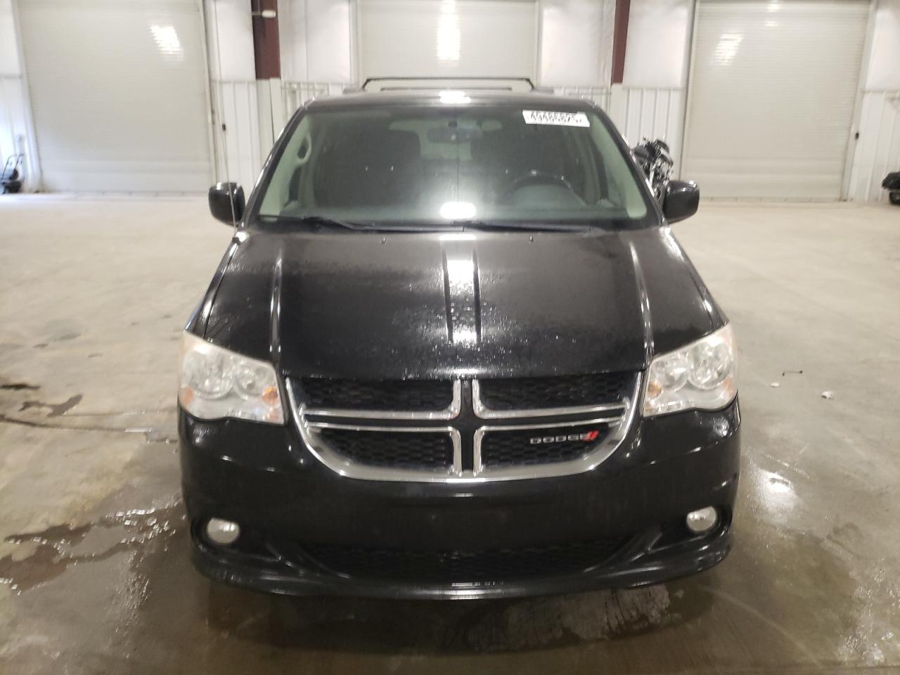 2013 Dodge Caravan - Image 5