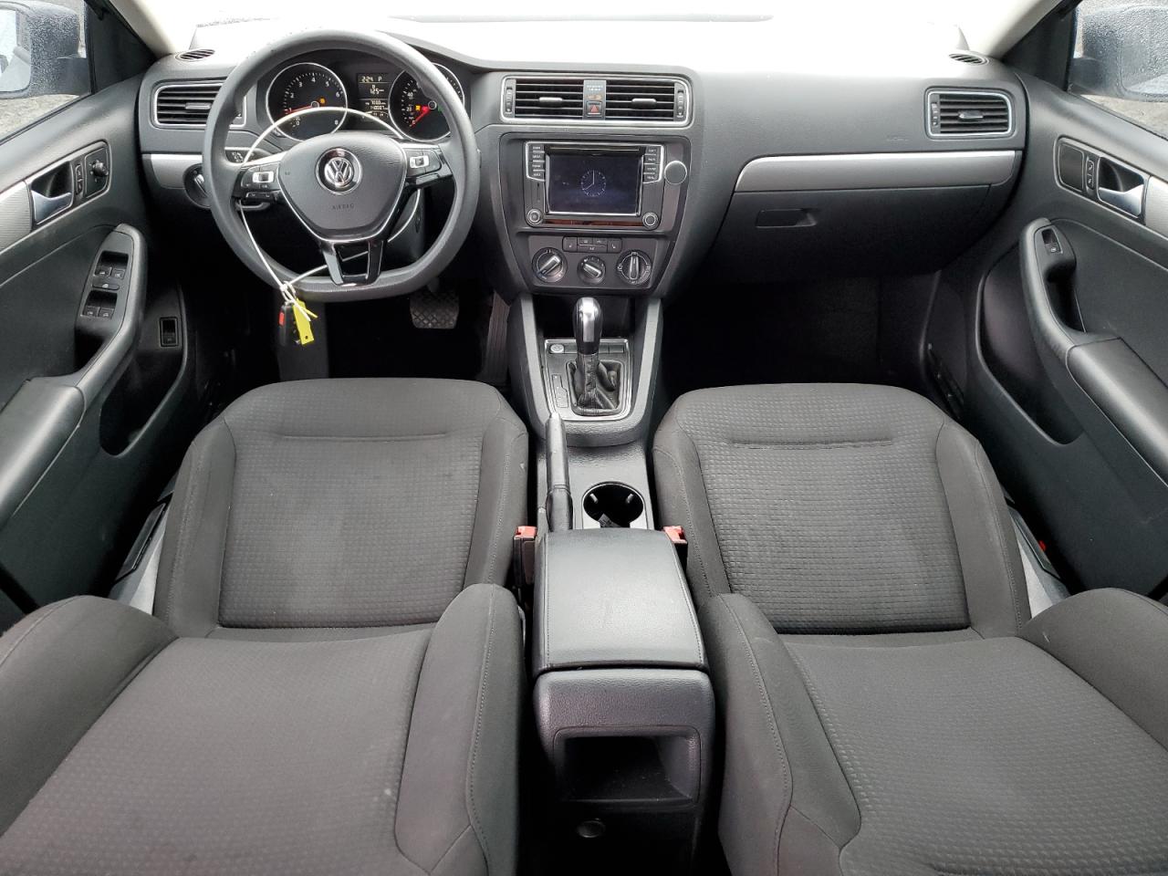 2016 Volkswagen Jetta - Image 8