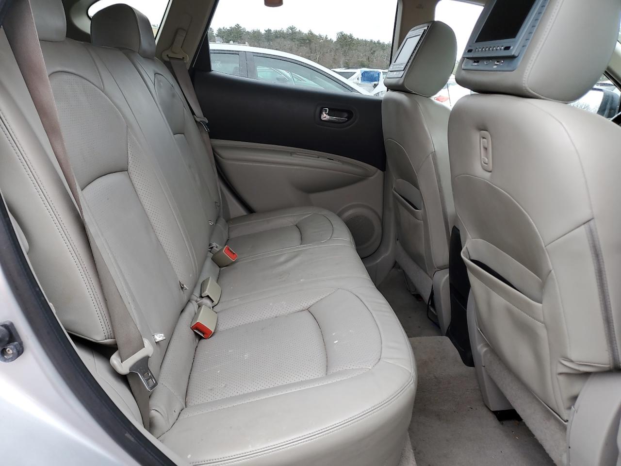 2010 Nissan Rogue - Image 10