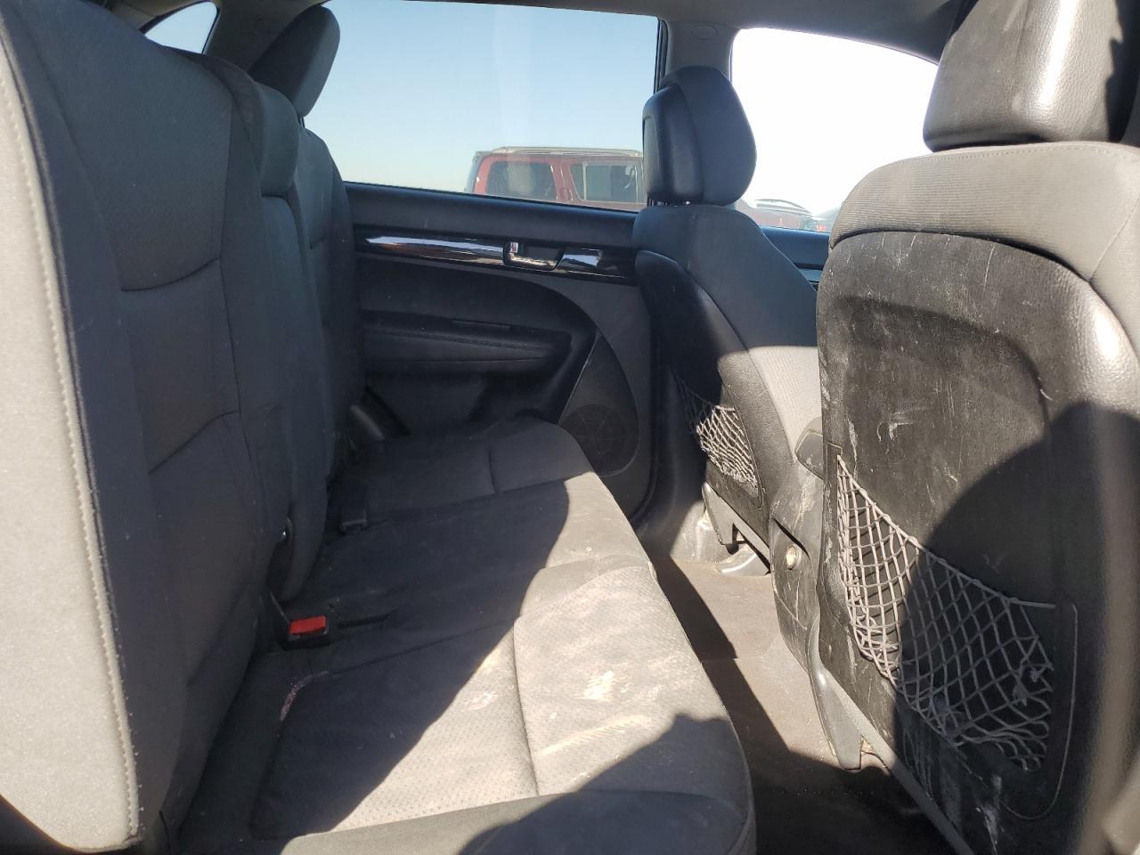 2012 Kia Sorento - Image 11