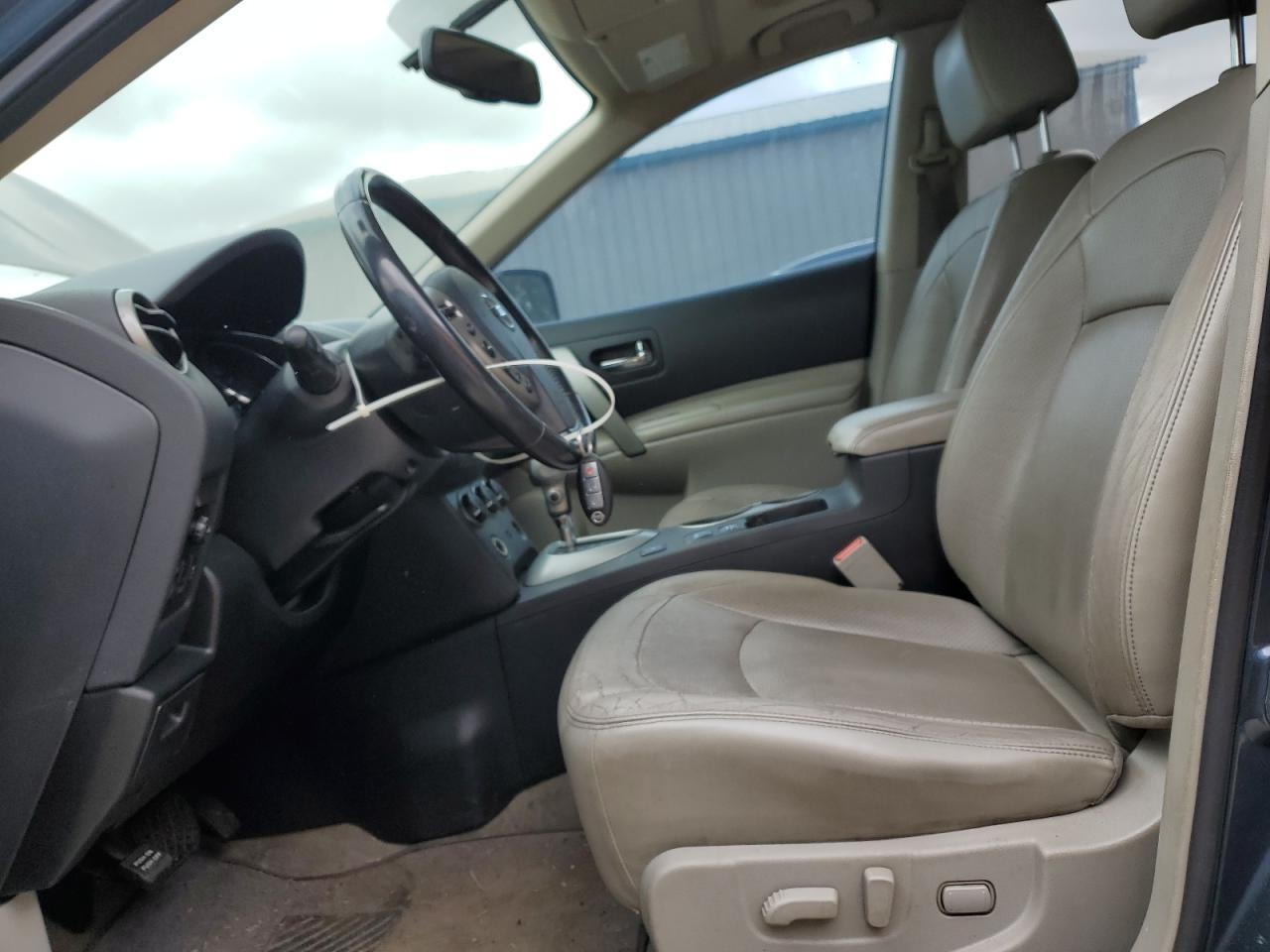 2012 Nissan Rogue - Image 7