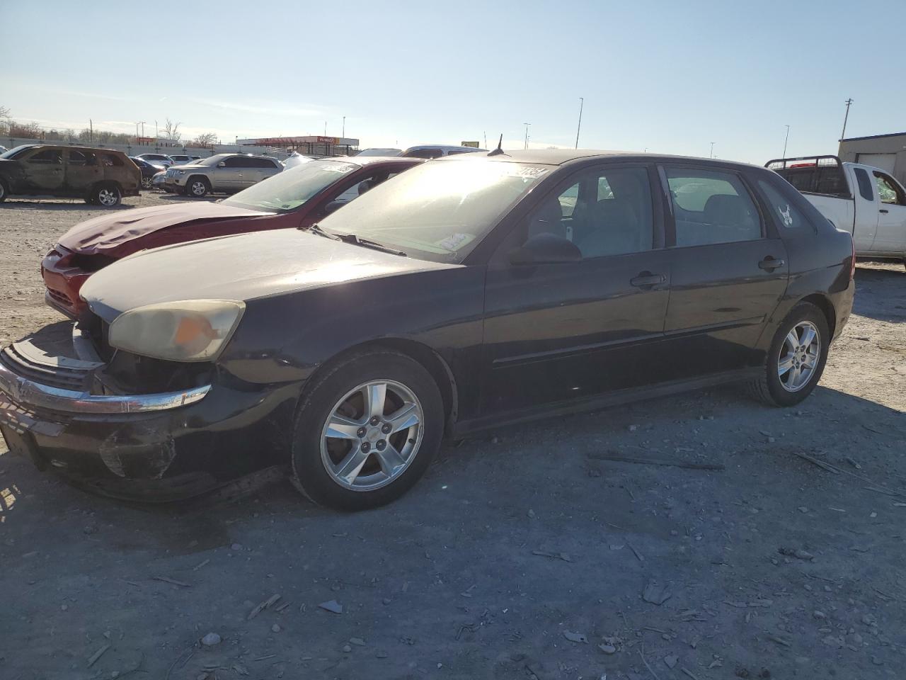 2005 Chevrolet Malibu Maxx Ls for Sale in Cahokia Heights, IL - Front End