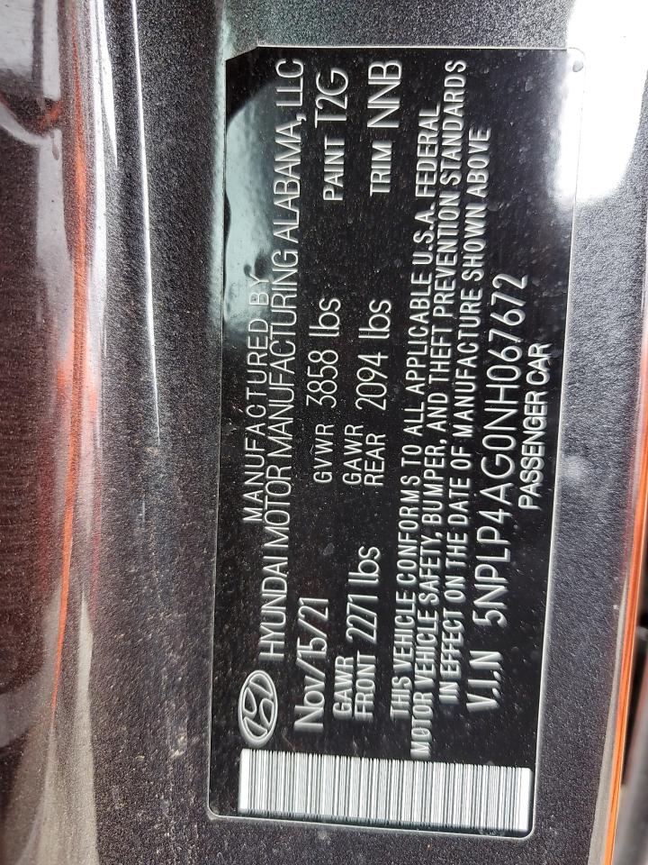 2022 Hyundai Elantra - Image 13