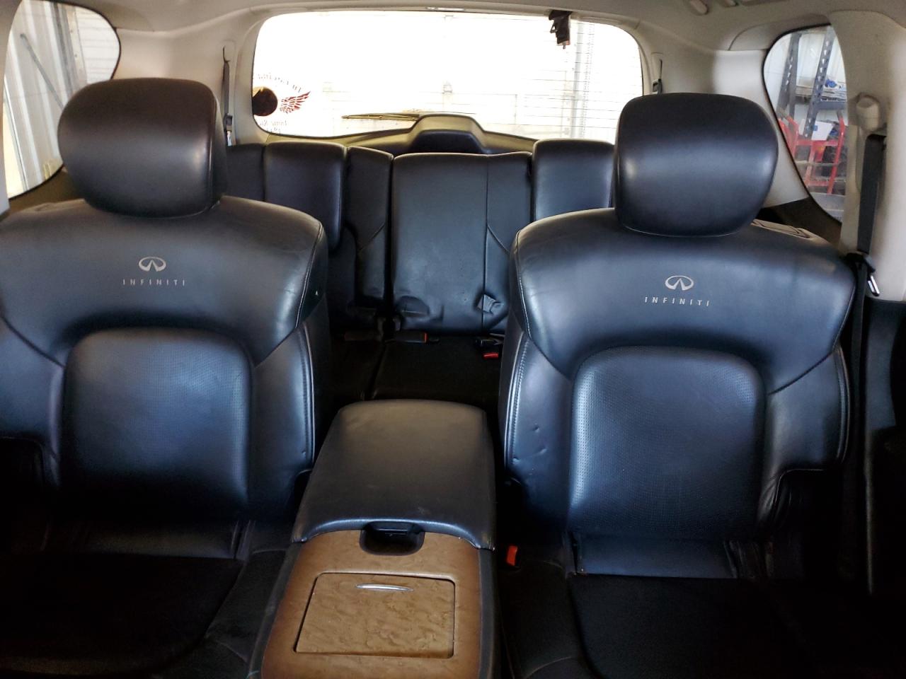 2014 Infiniti QX80 - Image 10