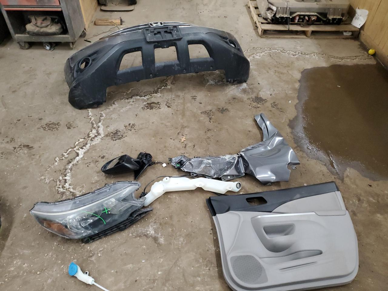 2014 Honda CR-V - Image 12