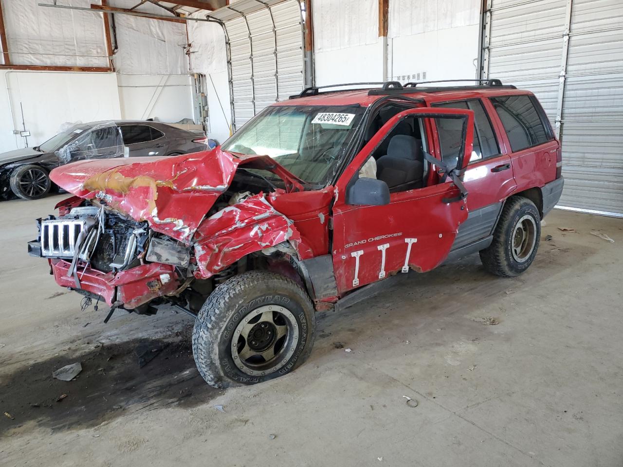 1998 Jeep Grand Cherokee Laredo for Sale in Lexington, KY - Front End