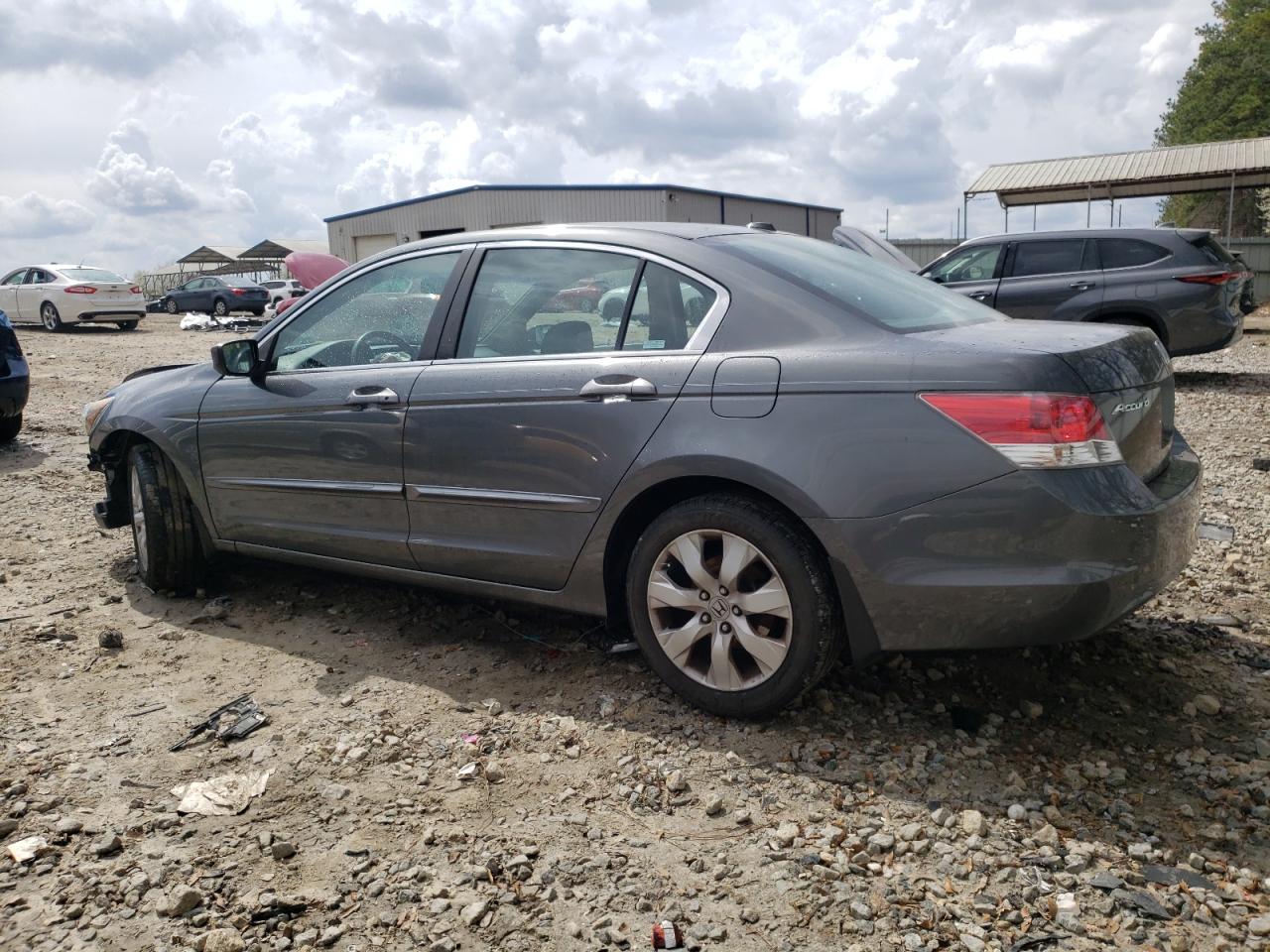 2009 Honda Accord - Image 2