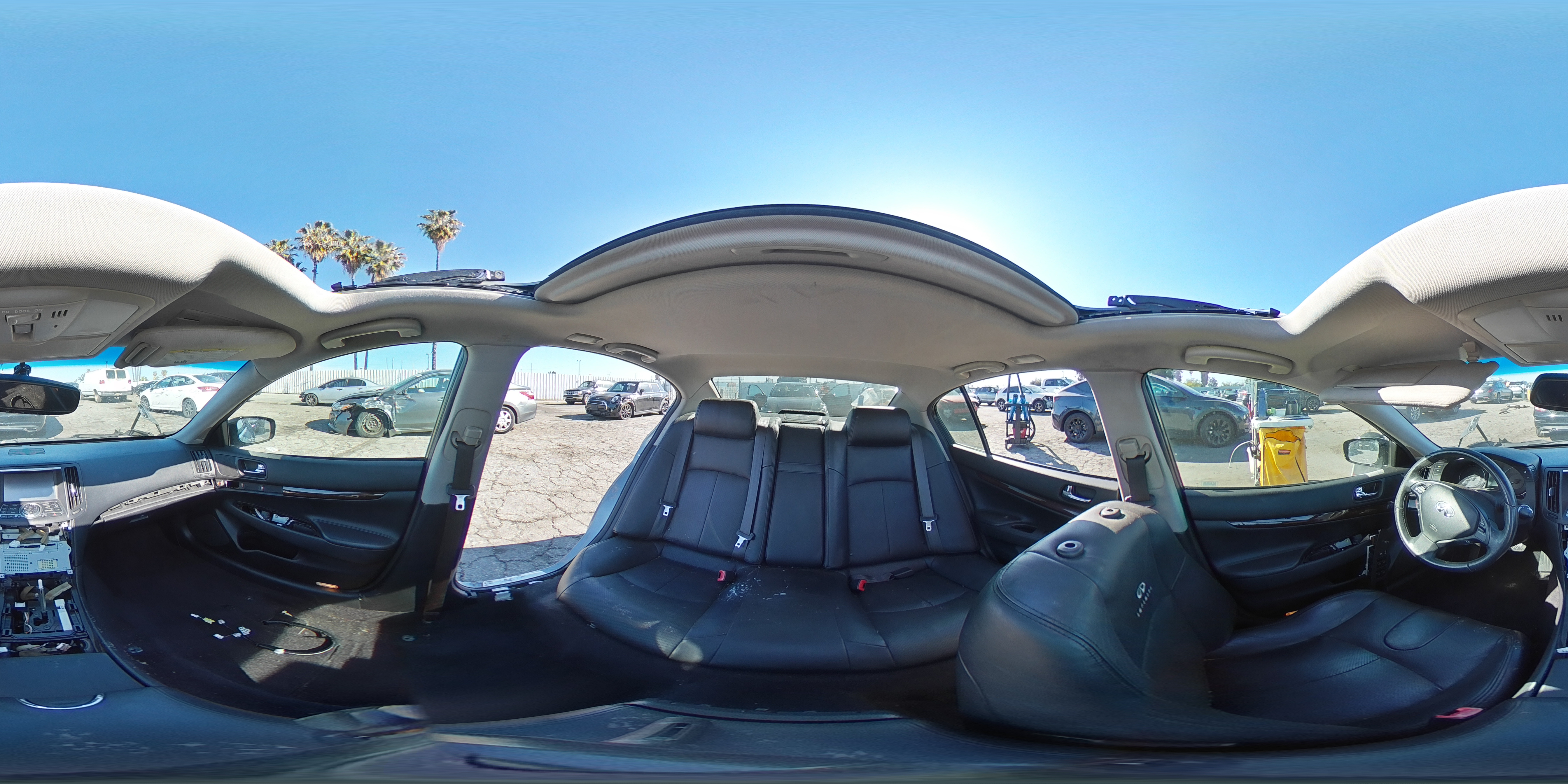 2013 Infiniti G - Image 12